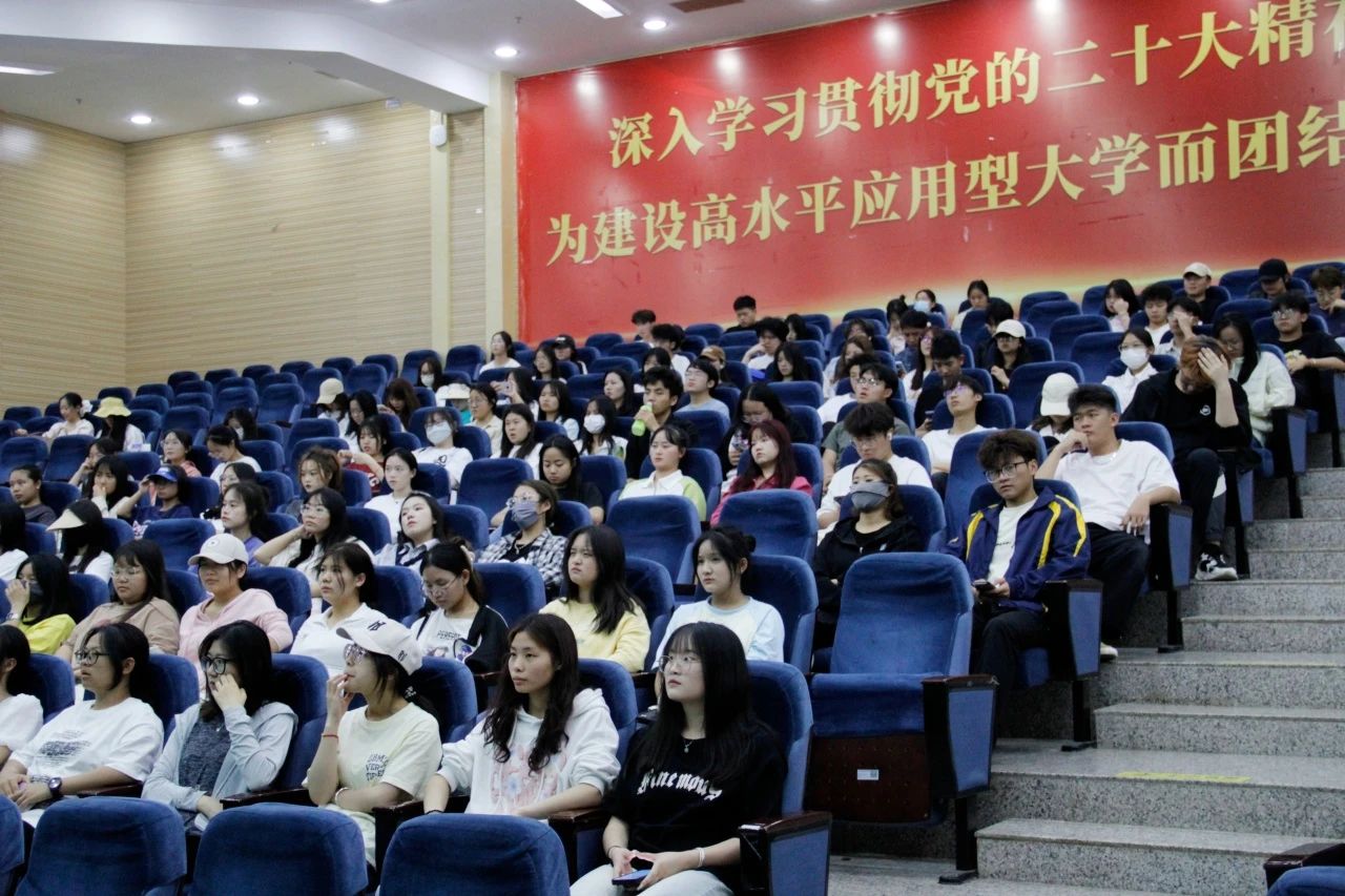 b30675bfc991fa5867173fe19eeb470e.jpg