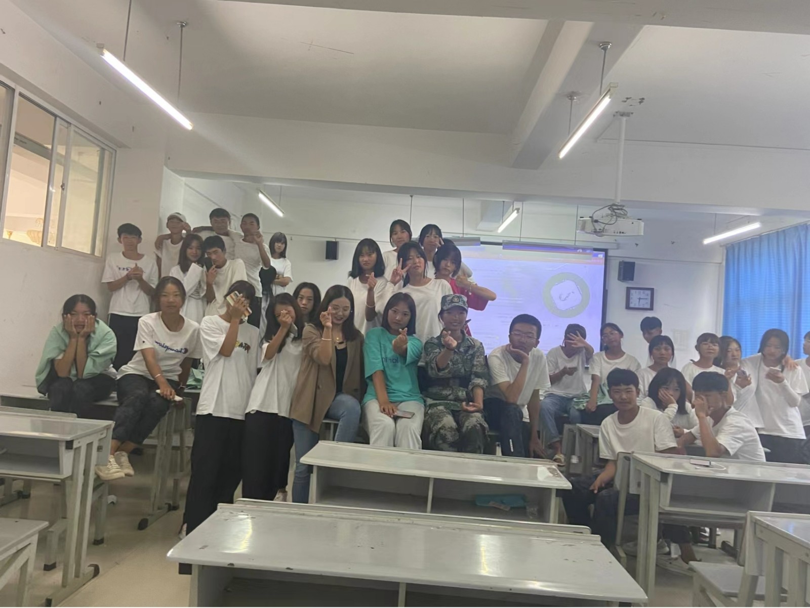 【榜样的力量】云南经济管理学院2023年度省政府奖学金获得者个人事迹分享（第六期） 第 3 张