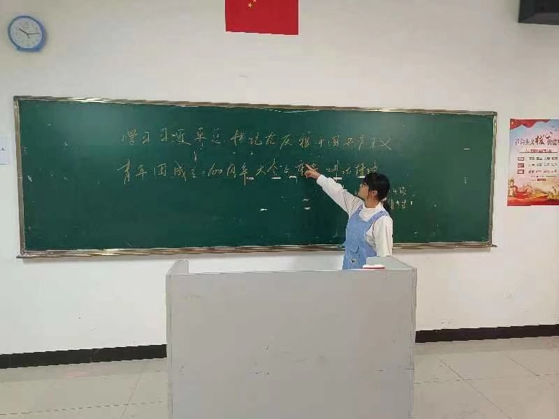 【榜样的力量】云南经济管理学院2023年度省政府奖学金获得者个人事迹分享（第十七期） 第 4 张