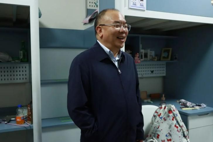 学生工作周报（第12期） 第 24 张