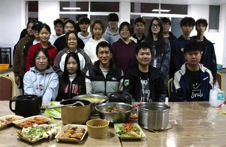 学生工作周报（第21期） 第 38 张