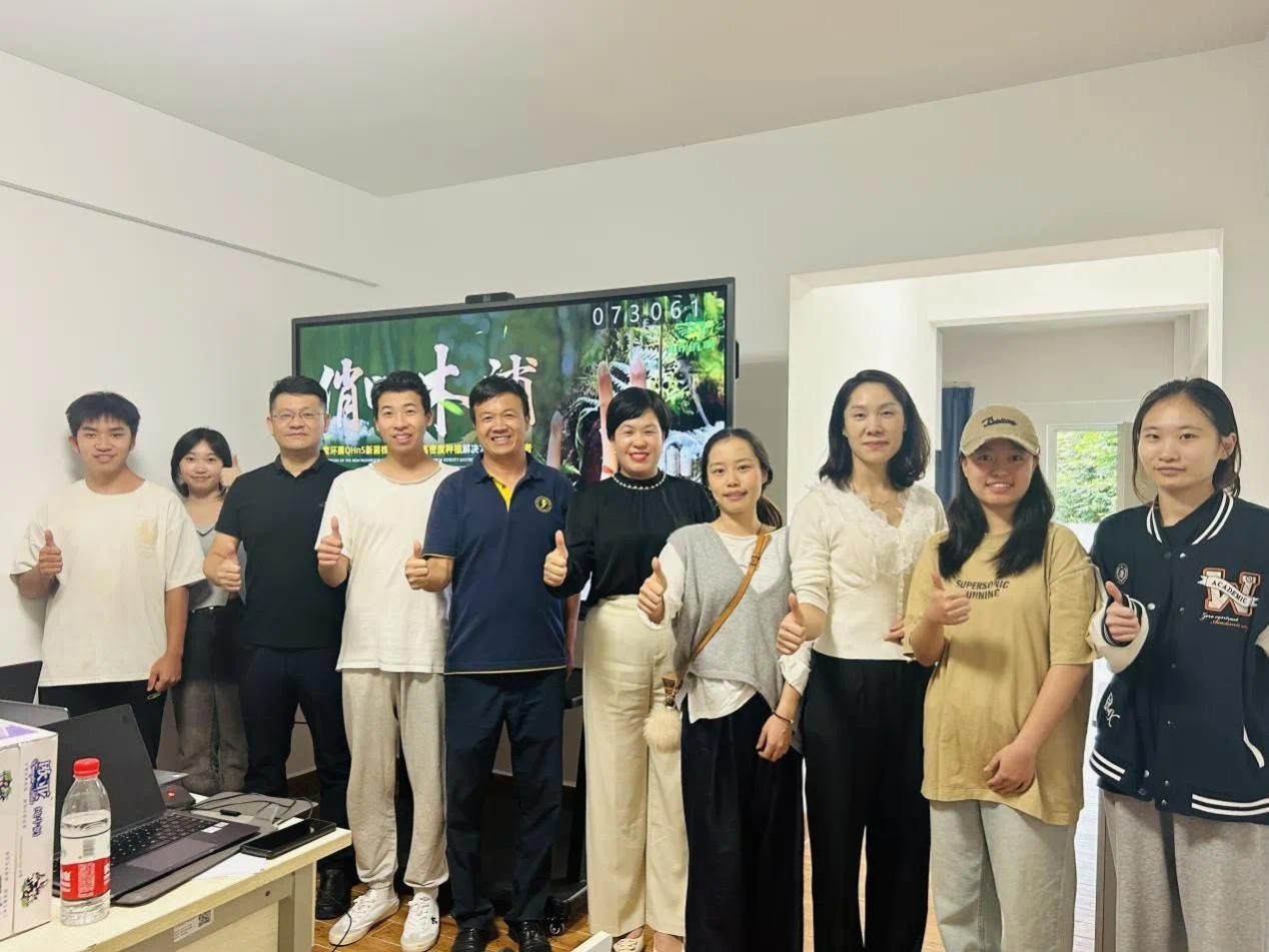 学生工作周报（第13期） 第 17 张
