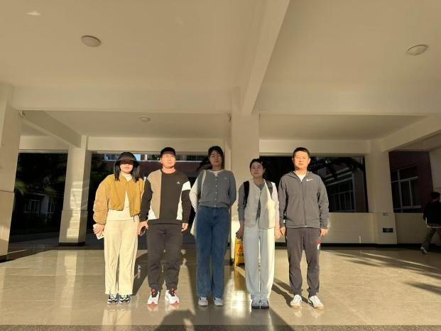 学生工作周报（第5期） 第 5 张