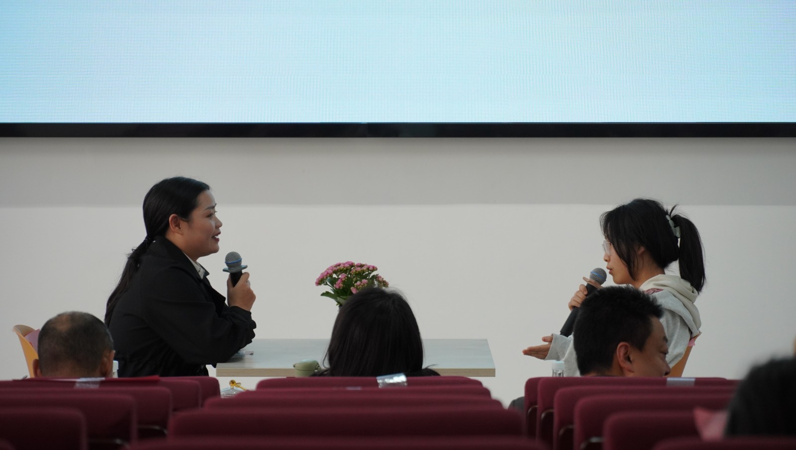 云南经济管理学院成功举办第七届辅导员素质能力大赛 第 8 张
