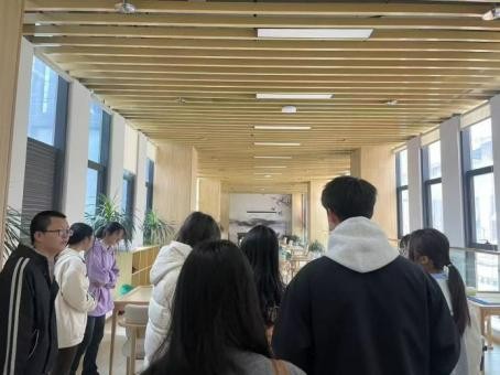 学生工作周报（第5期） 第 25 张