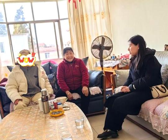 家校联动｜艺术与传媒学院开展“家访传温情”寒假家访慰问活动 第 3 张