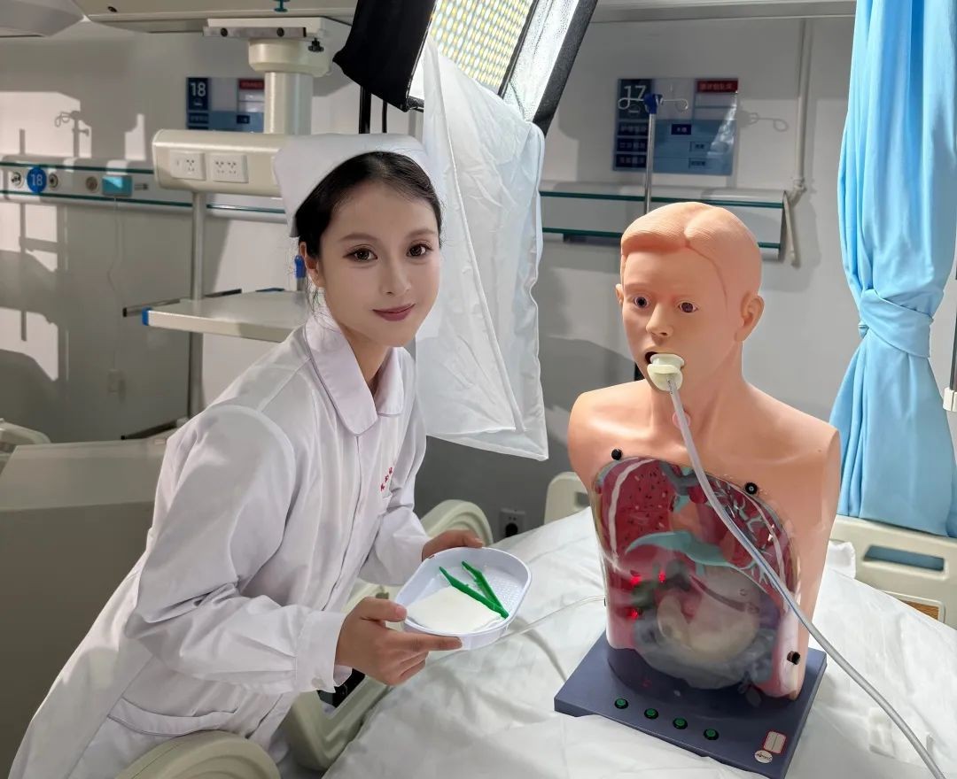 【榜样的力量】云南经济管理学院2024年度国家奖学金获得者个人事迹分享（第二十一期） 第 3 张