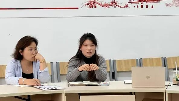 云南经济管理学院“数字领航•育见未来——AI赋能辅导员工作效能”沙龙圆满举办 第 4 张