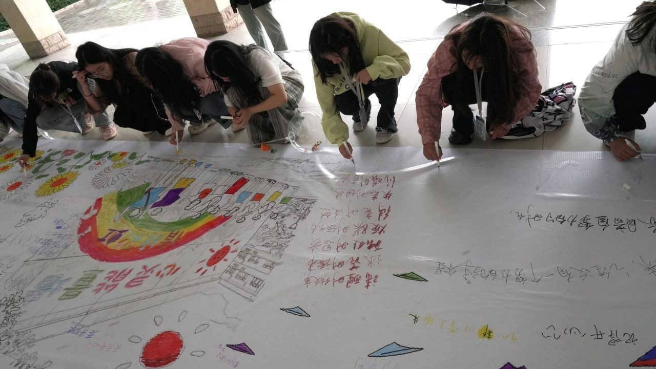 正念疗心.艺趣润心 | 学生发展部成功组织