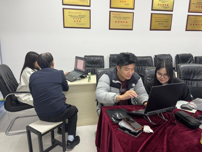 学生工作周报(第28期) 第 28 张 学生工作周报(第28期) 第 28 张