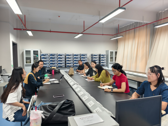 学生工作周报（第21期） 第 16 张