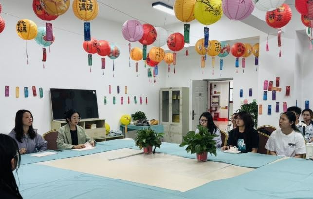 学生工作周报（第10期） 第 24 张