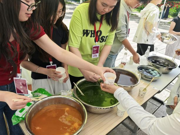 学生工作周报（第15期） 第 47 张