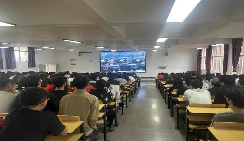 学生工作周报（第19期） 第 15 张