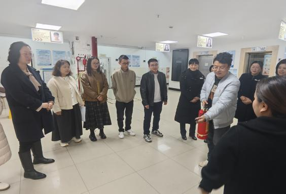 学生工作周报(第28期) 第 27 张 学生工作周报(第28期) 第 27 张