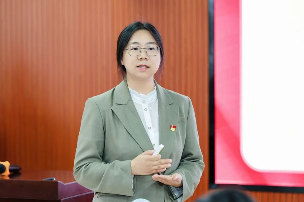 喜报！经管教师在云南省高校思想政治理论课教学展示暨优秀课程观摩活动中获佳绩 第 4 张