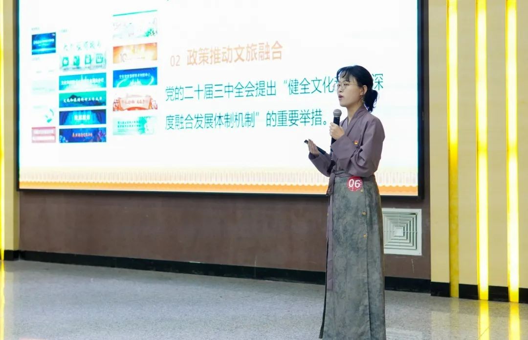 云经管举行2025年“云岭师生说”理论宣讲比赛校赛 第 3 张