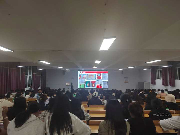 【榜样的力量】云南经济管理学院2024年度国家奖学金获得者个人事迹分享（第二十期） 第 2 张