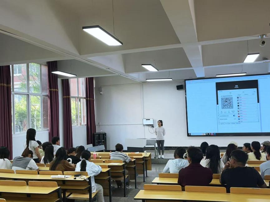 凝聚骨干力量 传承榜样精神——我校开展五月份辅导员助理专题培训 第 1 张 凝聚骨干力量 传承榜样精神——我校开展五月份辅导员助理专题培训 第 1 张