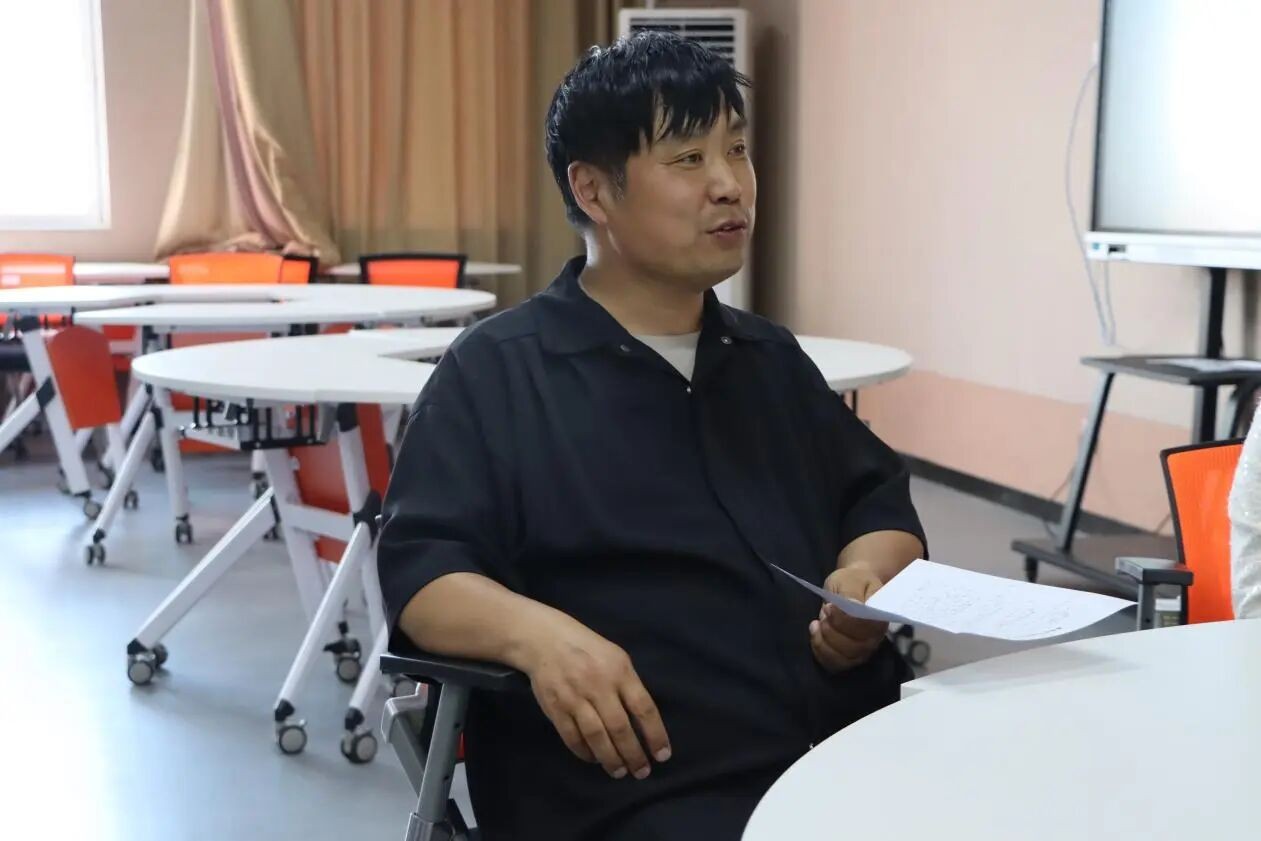 聚焦实务破难题 研思共进强队伍——云南经济管理学院2026年辅导员培训第二期案例研讨圆满举办 第 6 张 聚焦实务破难题 研思共进强队伍——云南经济管理学院2026年辅导员培训第二期案例研讨圆满举办 第 6 张