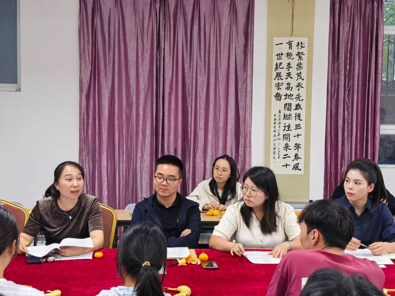 聚焦奖助答疑 助力学子成长|我校学生处召开资助政策解答师生座谈会 第 1 张 聚焦奖助答疑 助力学子成长|我校学生处召开资助政策解答师生座谈会 第 1 张