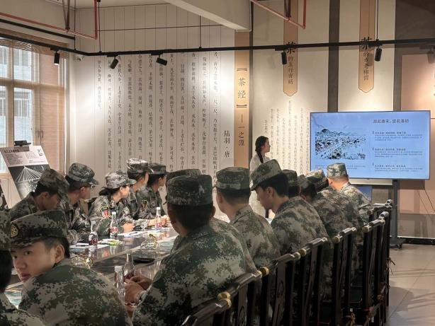 寓见非遗・守艺青年｜第六期非遗体验营—砺剑社区巧手织锦  传承千年匠心 第 4 张