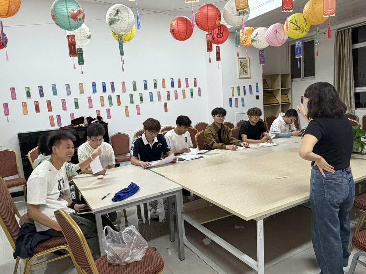 就业工作进社区｜信智社区搭擂台 就业政策入人心 第 1 张
