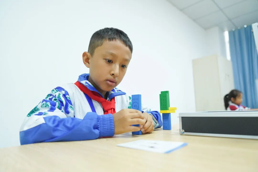全国青少年心理成长知识与应用创新大赛云南赛区复赛在云经管举办 第 17 张 全国青少年心理成长知识与应用创新大赛云南赛区复赛在云经管举办 第 17 张