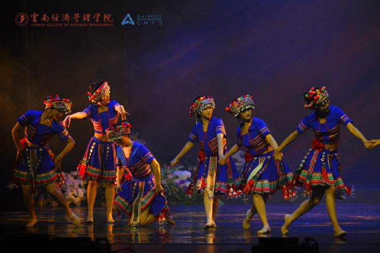图片41.png 万象映界 艺彩绽放——云南经济管理学院艺术与传媒学院2026“万象·映界”展演今日绽放,双馆共赏艺术盛宴 第 40 张